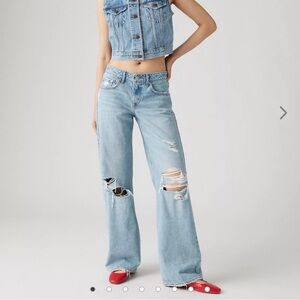 Levi’s Low Loose Women’s Jeans